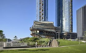 Luxury 3 Bed 2 Bath + Car Park At Melbourne Square